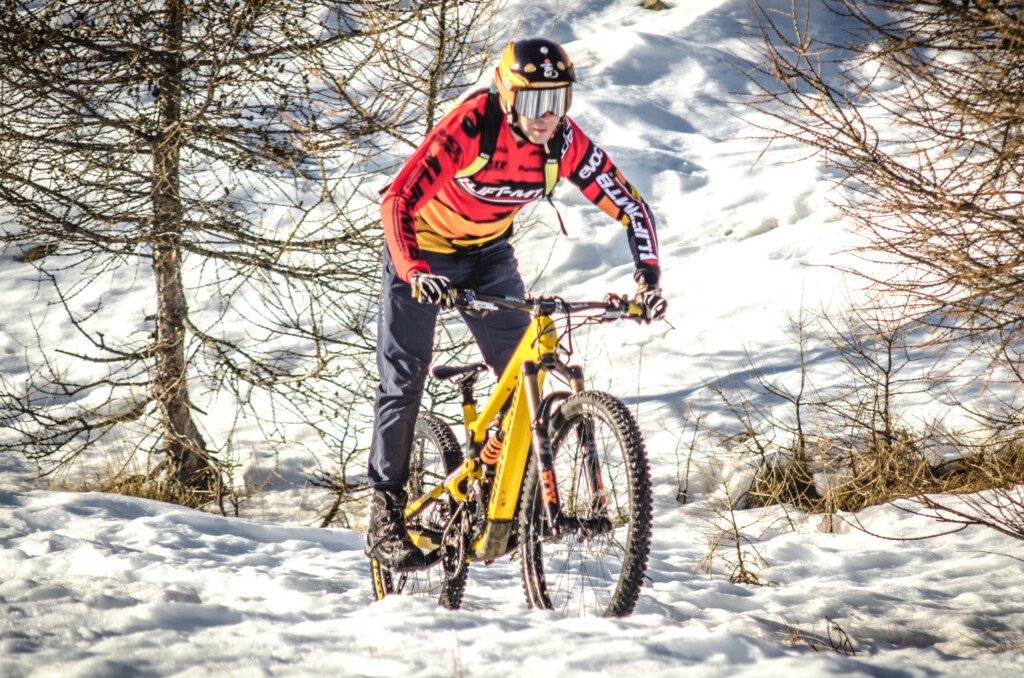 vtt electrique étanche neige