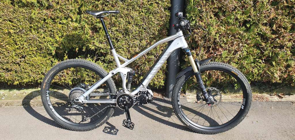 Comment électrifier son VTT Canyon avec un kit moteur pédalier