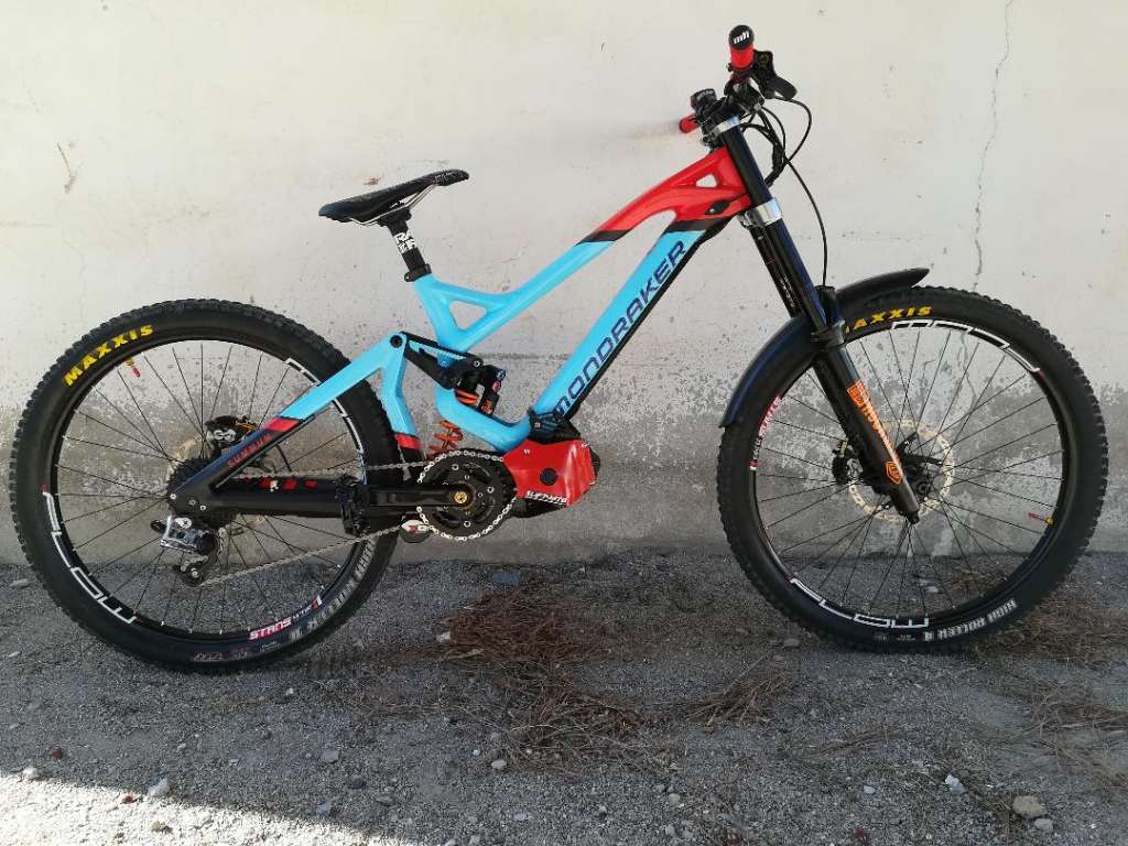 Dh mondraker motorisé en électrique