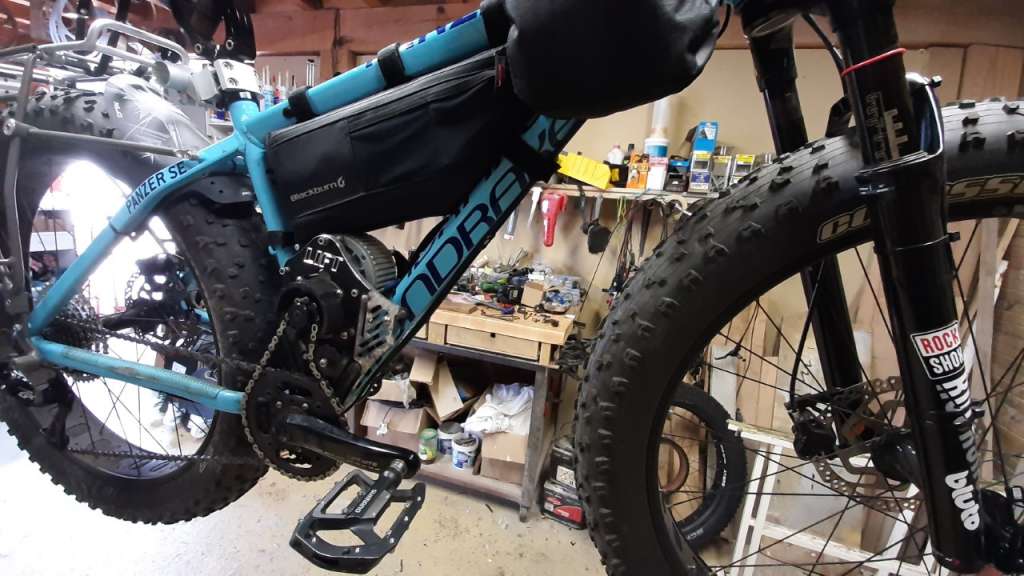 Électrifié un FAT BIKE KONA avec un moteur pédalier