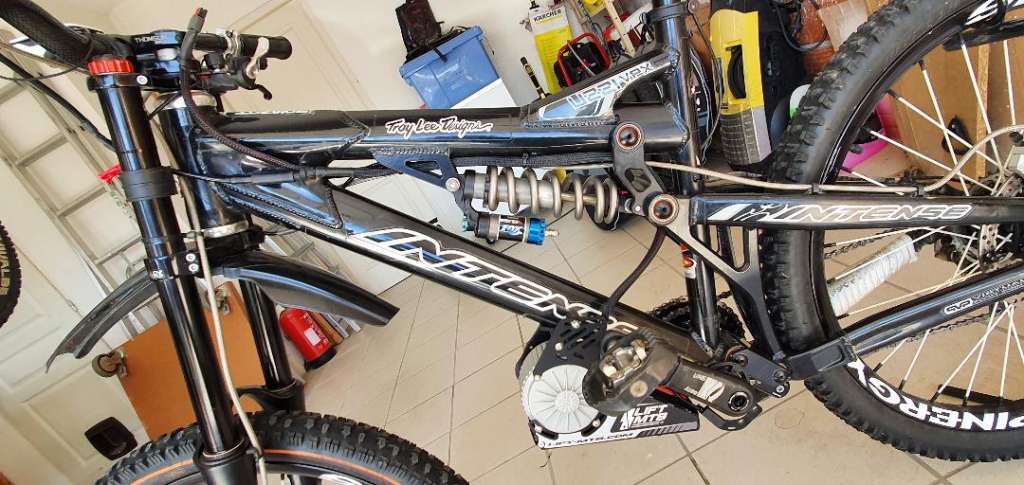 assistance électrique adaptable pour VTT intense