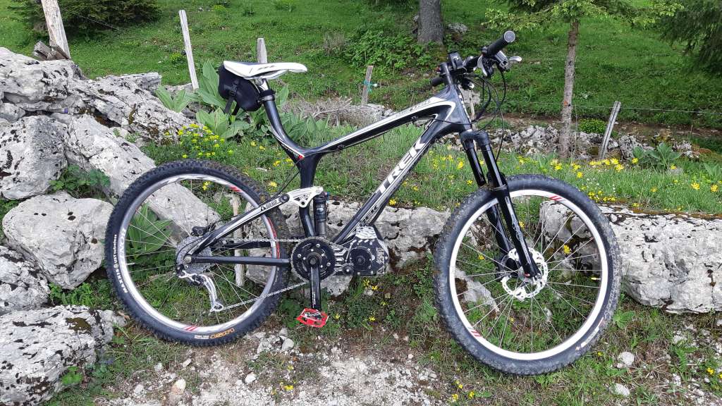 vtt electrique trek